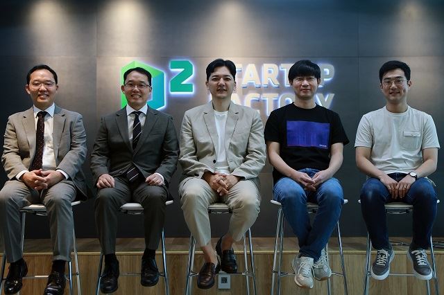 (왼쪽부터) 프리딕티브 윤시중 CSO·윤사중 대표, 가지랩 김영인 대표, 가우디오랩 오현오 대표, 지이모션 인연수 CBO /네이버 제공